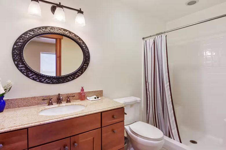 Tahoe Vista Home Near Beach & Skiing - tahoe vista, California