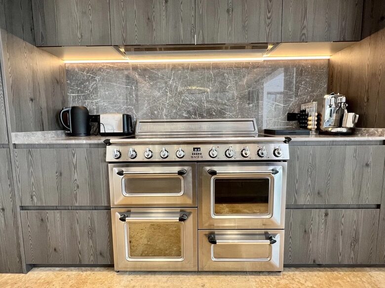 Sotogrande Sanctuary with Pool Cabana & Club Access - San Roque, Spain