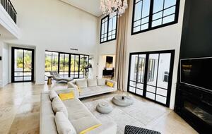 Sotogrande Sanctuary with Pool Cabana & Club Access - San Roque, Spain