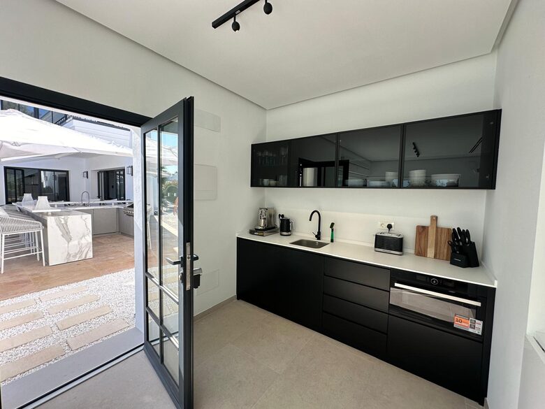 Sotogrande Sanctuary with Pool Cabana & Club Access - San Roque, Spain