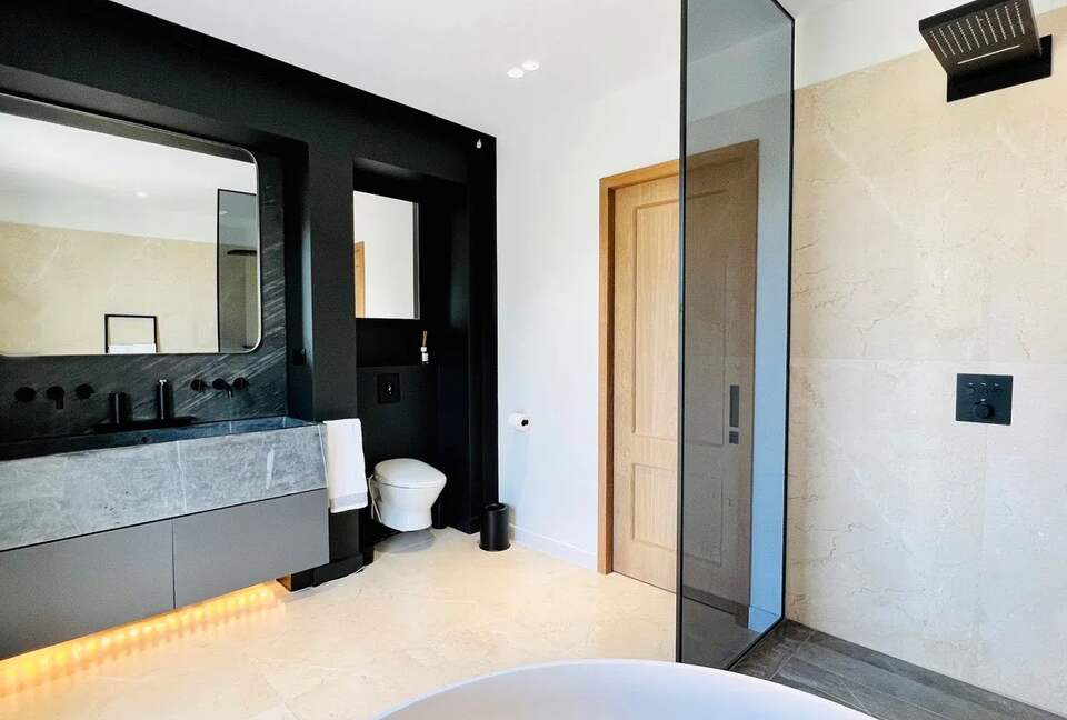 Sotogrande Sanctuary with Pool Cabana & Club Access - San Roque, Spain