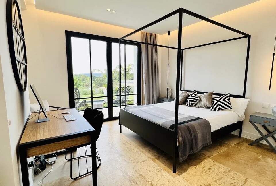 Sotogrande Sanctuary with Pool Cabana & Club Access - San Roque, Spain