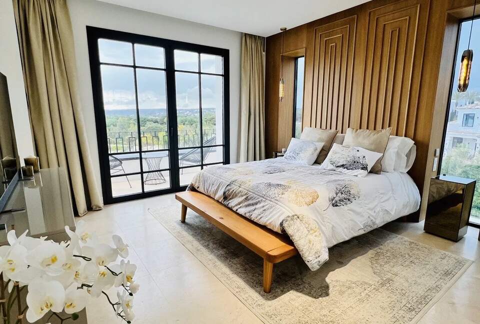 Sotogrande Sanctuary with Pool Cabana & Club Access - San Roque, Spain