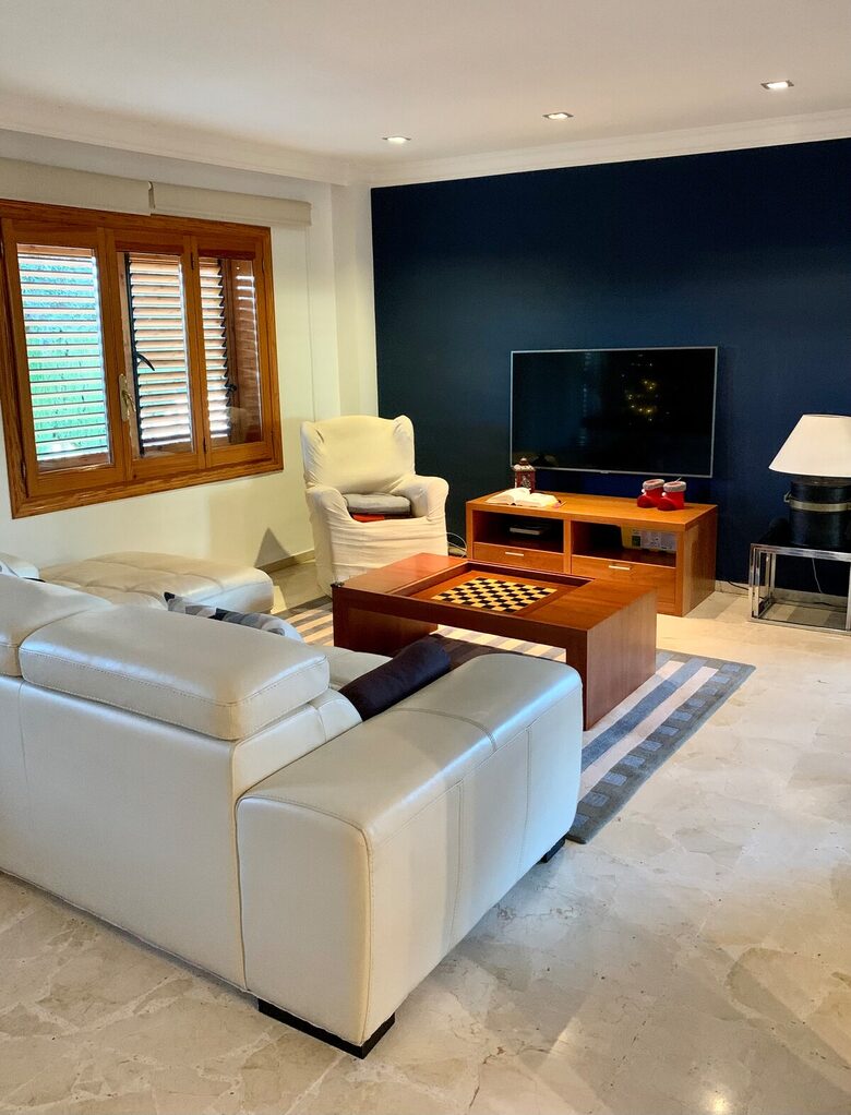 Countryside Home with Pool Near Valencia - Valencia, Spain