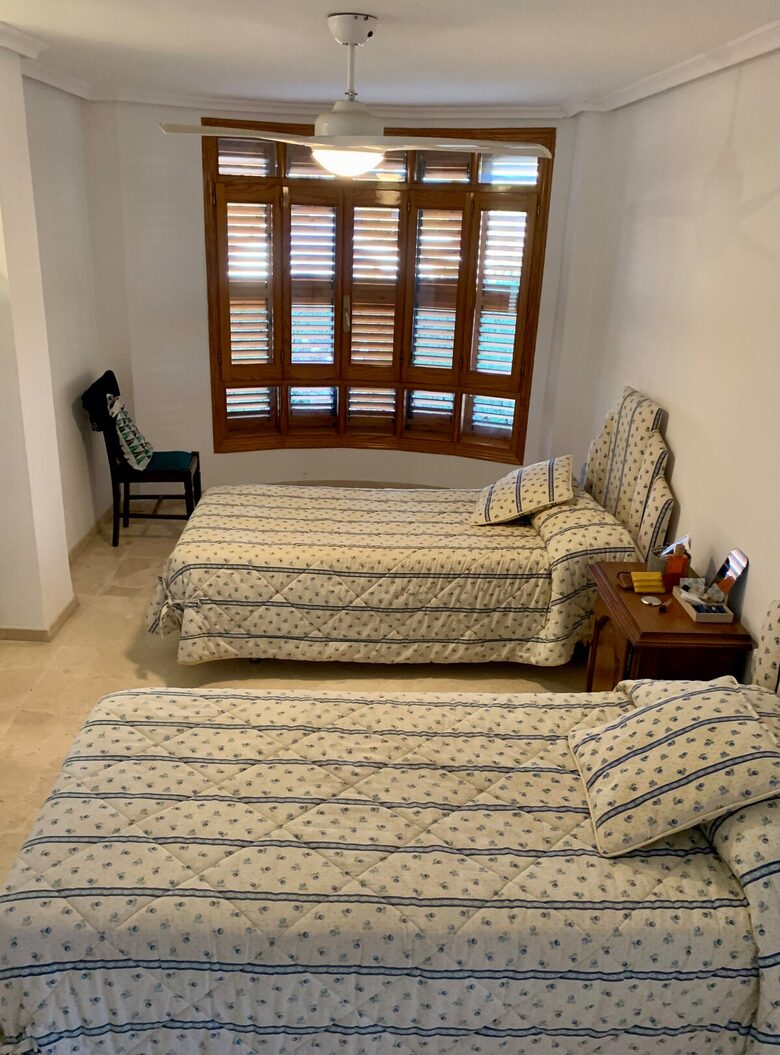 Countryside Home with Pool Near Valencia - Valencia, Spain