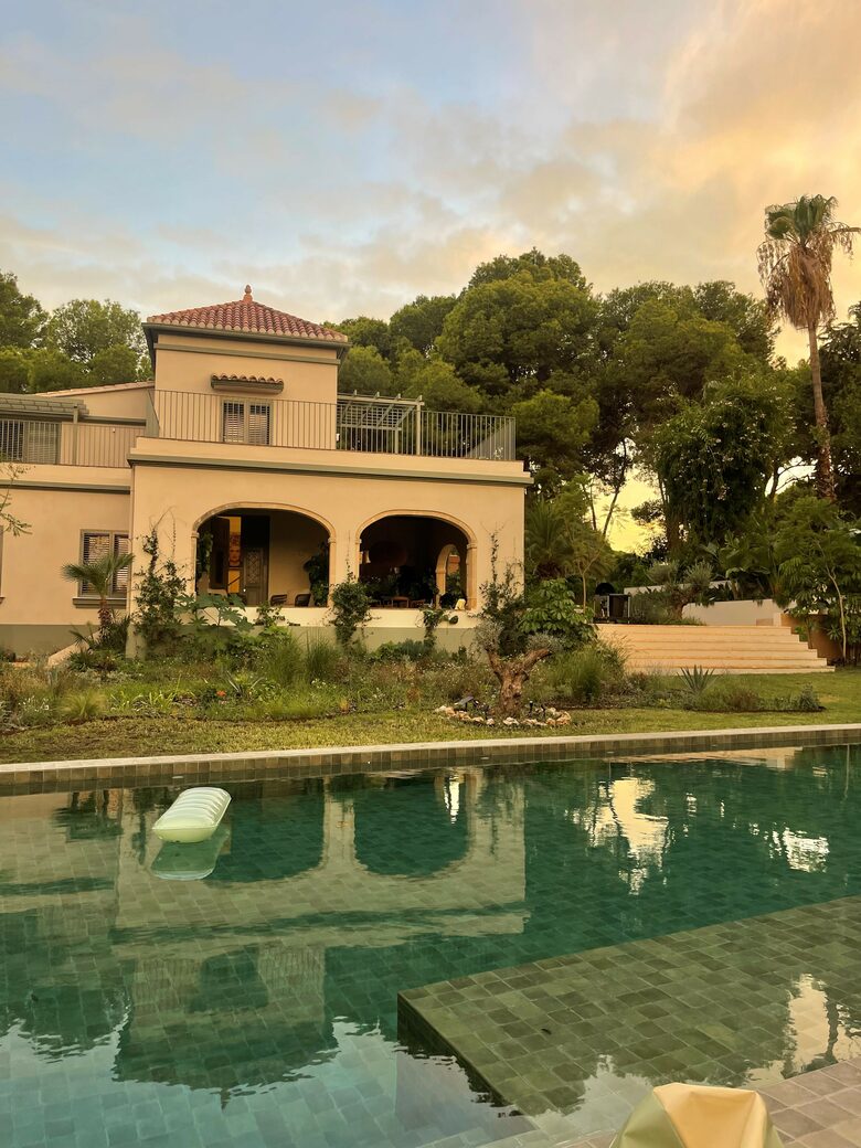 Elegant Coastal Villa Near Dénia’s Calas - Dénia, Spain