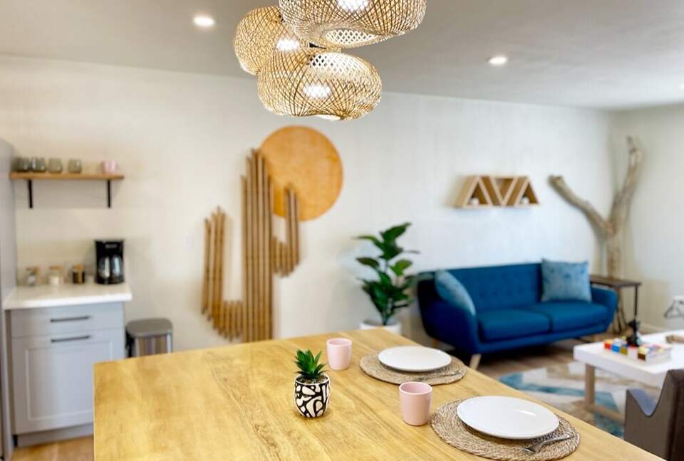 Private Joshua Tree Desert Retreat with Hot Tub & Stargazing - Joshua Tree, California