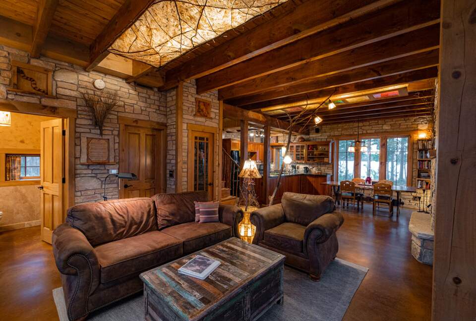 Magical Anam Cara Cabin on Lake Medora - Copper Harbor, Michigan