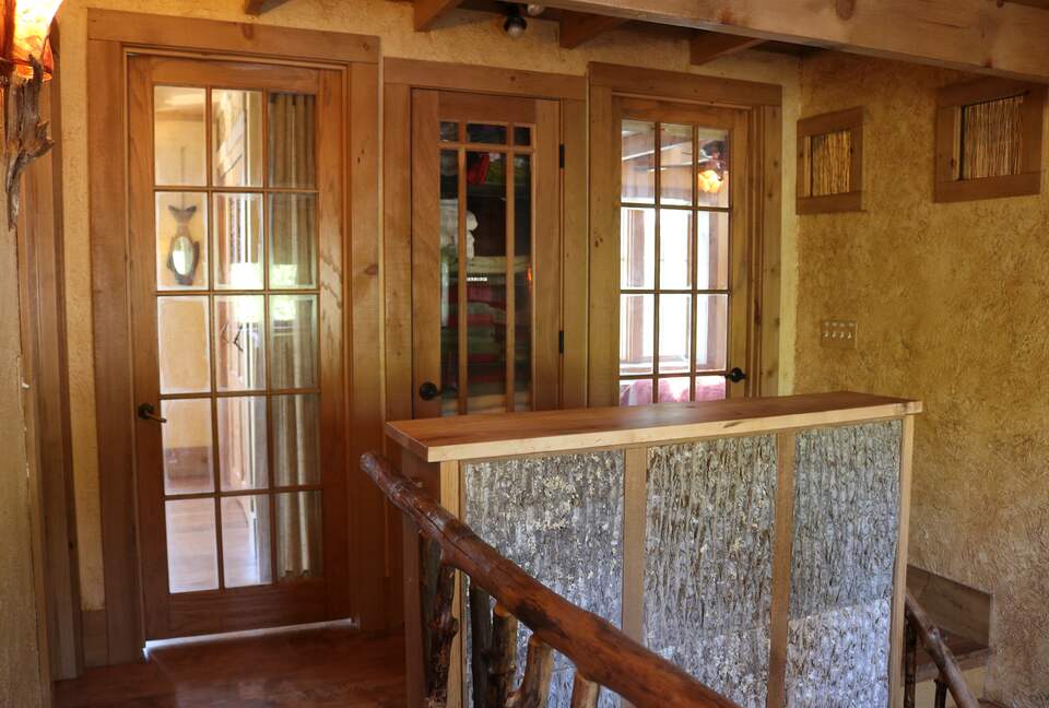 Magical Anam Cara Cabin on Lake Medora - Copper Harbor, Michigan