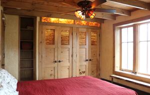 Magical Anam Cara Cabin on Lake Medora - Copper Harbor, Michigan