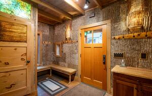 Magical Anam Cara Cabin on Lake Medora - Copper Harbor, Michigan