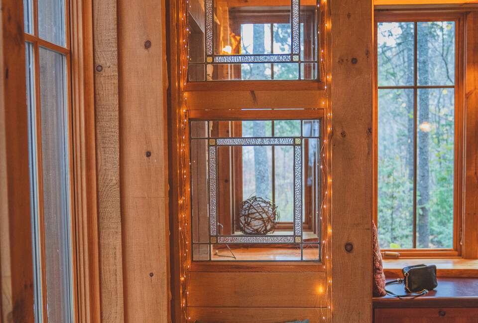 Magical Anam Cara Cabin on Lake Medora - Copper Harbor, Michigan