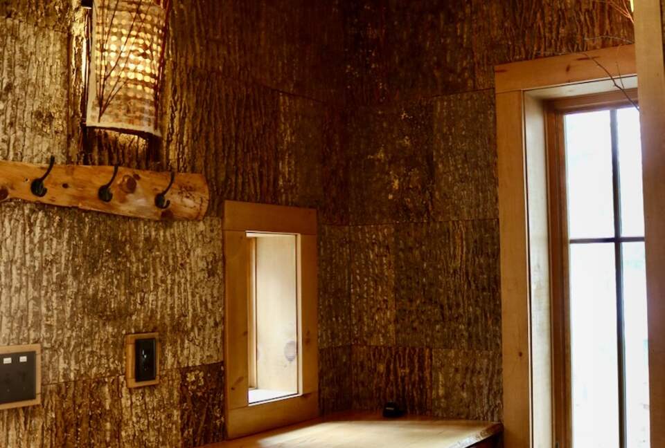 Magical Anam Cara Cabin on Lake Medora - Copper Harbor, Michigan