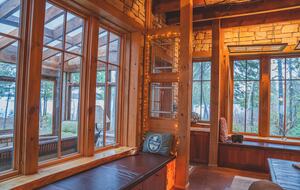 Magical Anam Cara Cabin on Lake Medora - Copper Harbor, Michigan