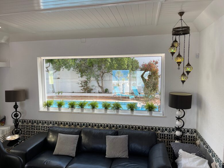 1930s Oceanview Villa Steps from Praia da Rocha - Praia da Rocha, Portugal