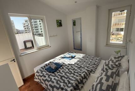 Roof top suite 7 (with shower and wc) 2nd floor