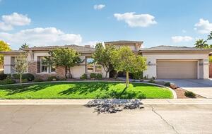 Private Modern Retreat 15 minutes to Las vegas strip in Henderson - Henderson, Nevada