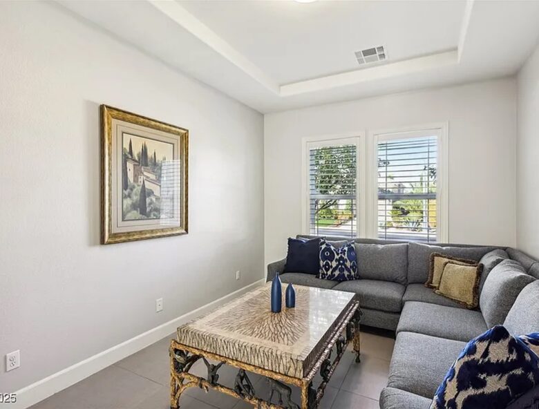 Private Modern Retreat 15 minutes to Las vegas strip in Henderson - Henderson, Nevada