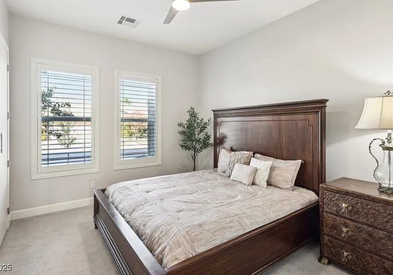 Private Modern Retreat 15 minutes to Las vegas strip in Henderson - Henderson, Nevada