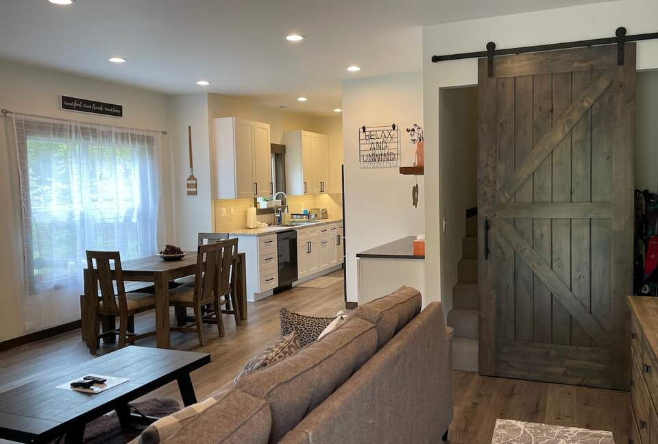 A Modern Alpine Chalet in the Heart of Packwood - Packwood, Washington