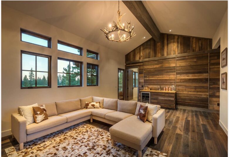 A Refined Tahoe Escape on the Fairway - Truckee, California