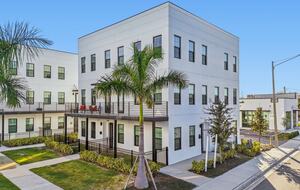 Warehouse Arts District Industrial Chic Townhome - St. Petersburg, Florida