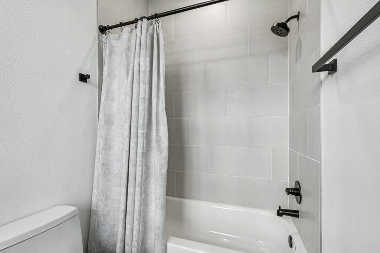 Warehouse Arts District Industrial Chic Townhome - St. Petersburg, Florida