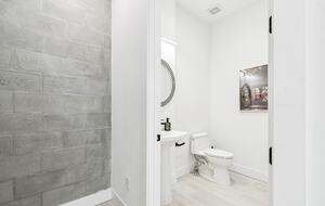 Warehouse Arts District Industrial Chic Townhome - St. Petersburg, Florida