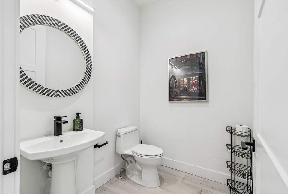 Warehouse Arts District Industrial Chic Townhome - St. Petersburg, Florida