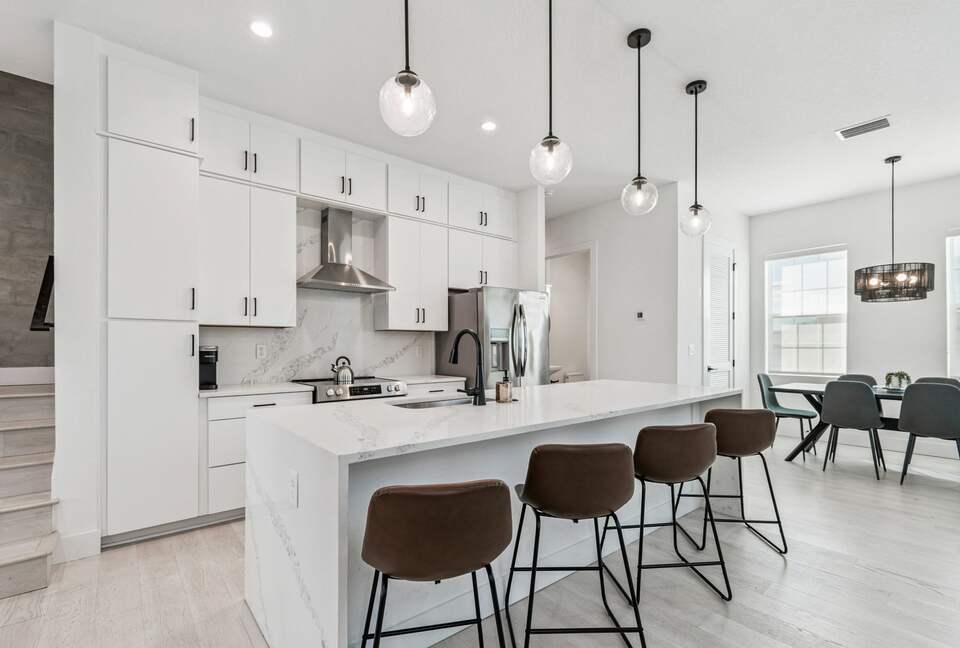 Warehouse Arts District Industrial Chic Townhome - St. Petersburg, Florida