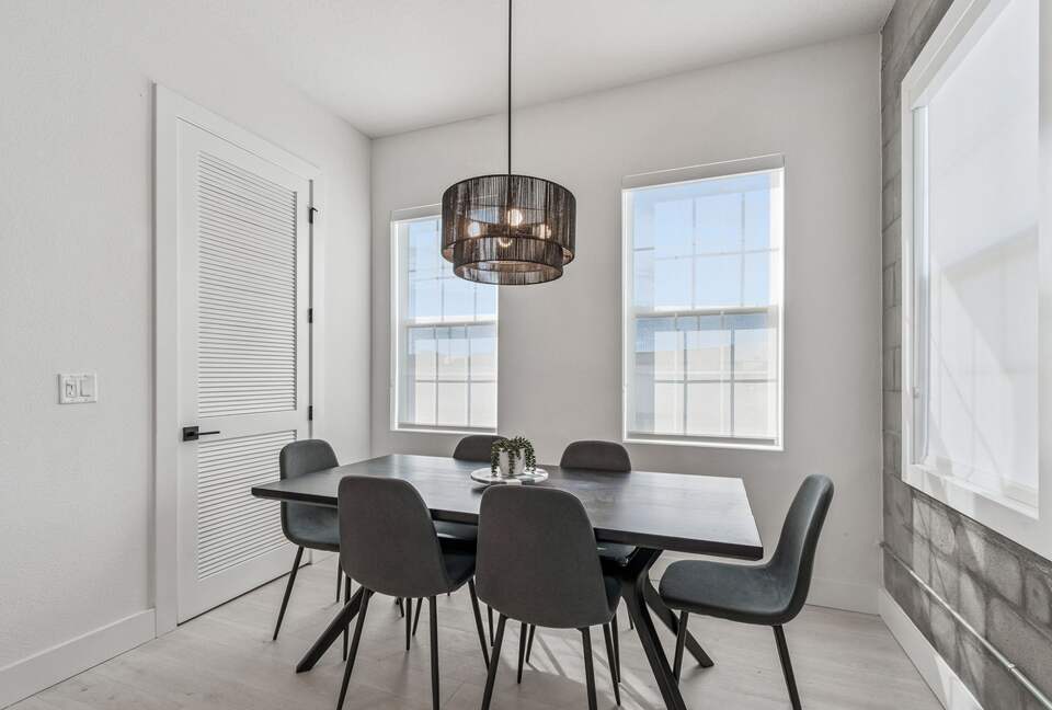 Warehouse Arts District Industrial Chic Townhome - St. Petersburg, Florida