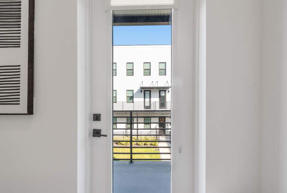 Warehouse Arts District Industrial Chic Townhome - St. Petersburg, Florida