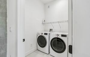 Warehouse Arts District Industrial Chic Townhome - St. Petersburg, Florida