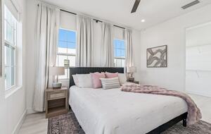 Warehouse Arts District Industrial Chic Townhome - St. Petersburg, Florida