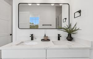 Warehouse Arts District Industrial Chic Townhome - St. Petersburg, Florida