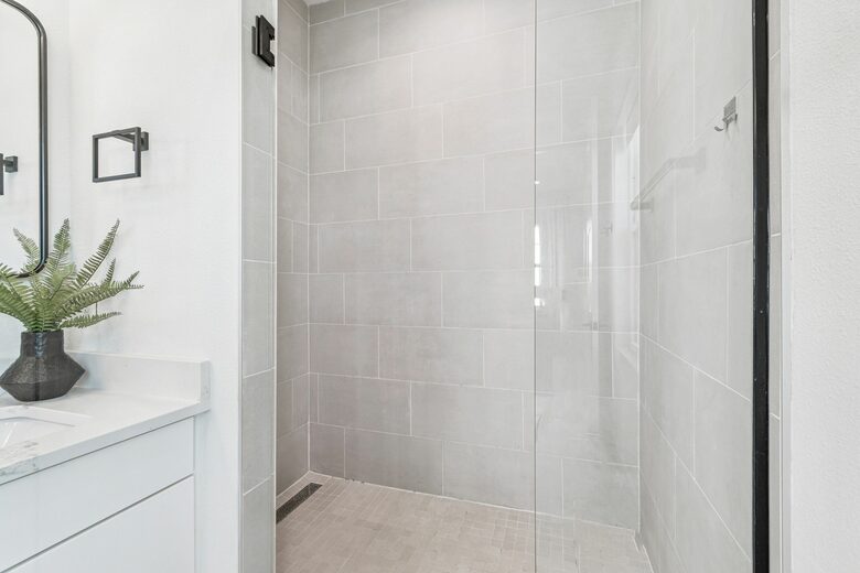 Warehouse Arts District Industrial Chic Townhome - St. Petersburg, Florida