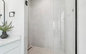 Warehouse Arts District Industrial Chic Townhome - St. Petersburg, Florida