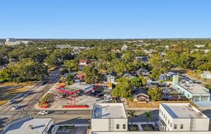 Warehouse Arts District Industrial Chic Townhome - St. Petersburg, Florida