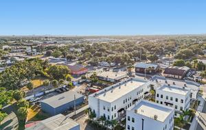 Warehouse Arts District Industrial Chic Townhome - St. Petersburg, Florida