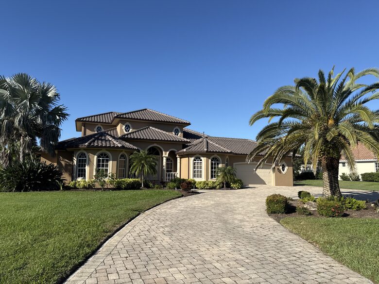 Riverside Luxury Estate on the Myakka River - Port Charlotte, Florida
