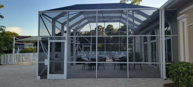 Serene Florida Retreat in a Gated Community - Naples, Florida