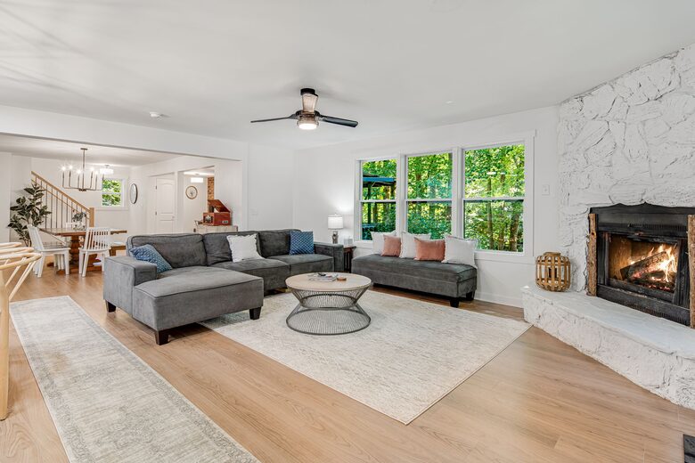 A Peaceful Mountain Getaway in the Heart of Lake Lure - Lake Lure, North Carolina