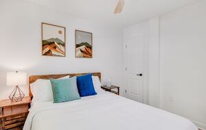 A Peaceful Mountain Getaway in the Heart of Lake Lure - Lake Lure, North Carolina