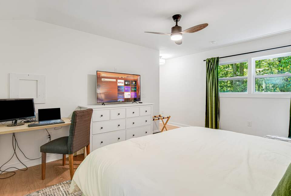 A Peaceful Mountain Getaway in the Heart of Lake Lure - Lake Lure, North Carolina