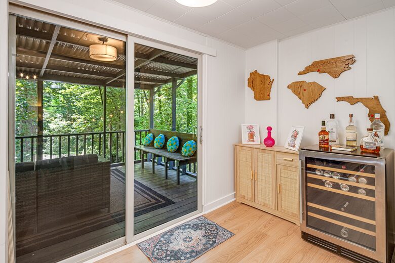 A Peaceful Mountain Getaway in the Heart of Lake Lure - Lake Lure, North Carolina