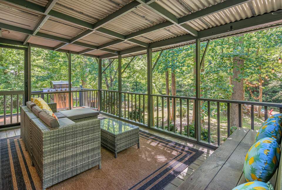 A Peaceful Mountain Getaway in the Heart of Lake Lure - Lake Lure, North Carolina