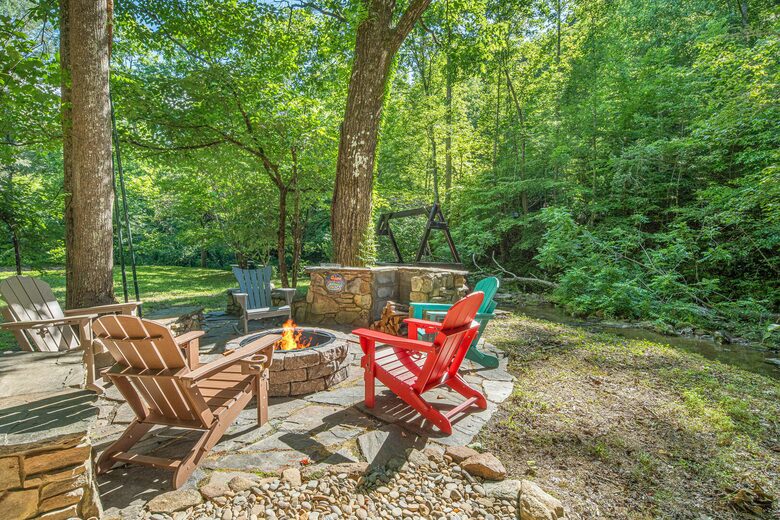 A Peaceful Mountain Getaway in the Heart of Lake Lure - Lake Lure, North Carolina