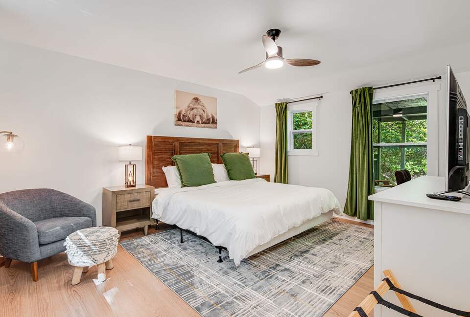 A Peaceful Mountain Getaway in the Heart of Lake Lure - Lake Lure, North Carolina