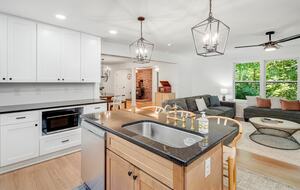 A Peaceful Mountain Getaway in the Heart of Lake Lure - Lake Lure, North Carolina