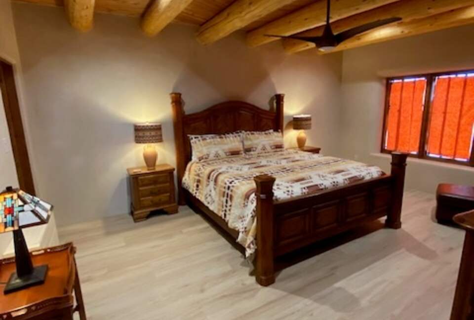 High Desert Adobe Escape Near Taos - El Prado, New Mexico